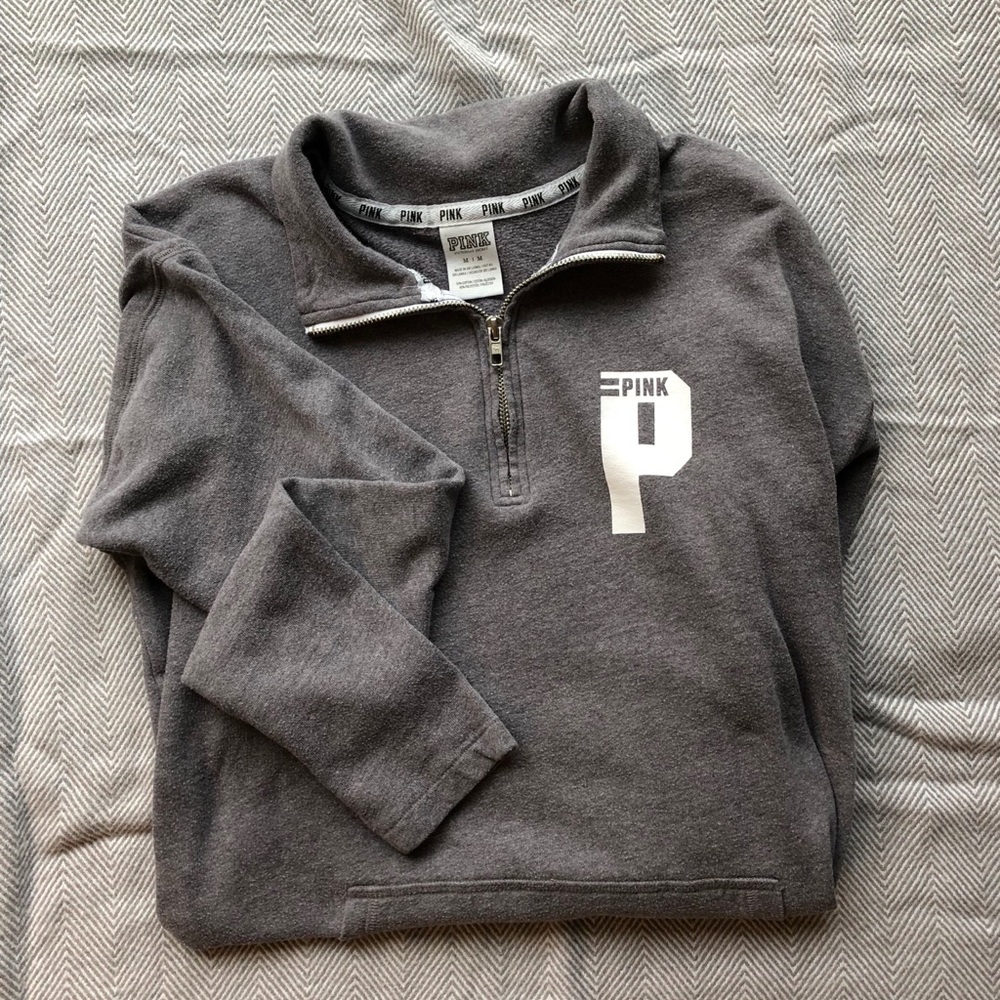 🔥VS Pink Grey Quarter ZIP Sweatshirt